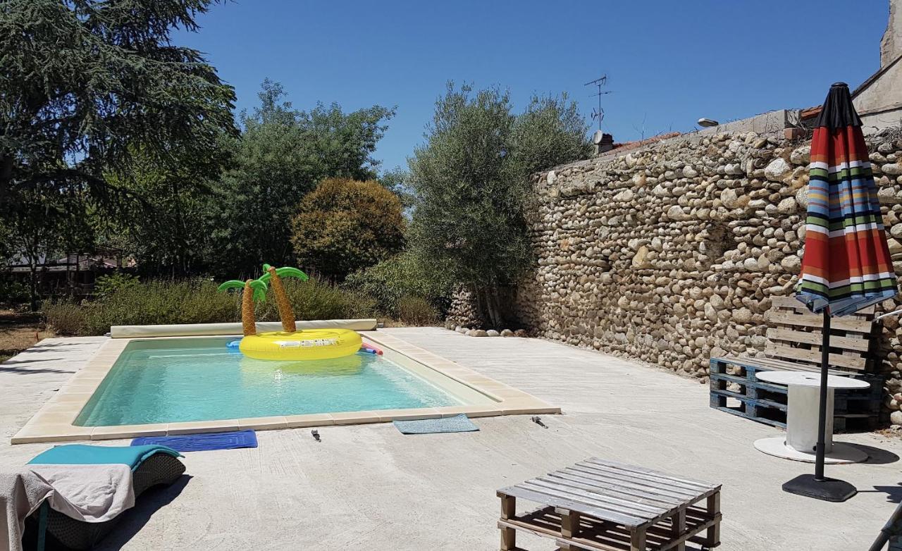 Bed and Breakfast La Parenthese Du Crieu-Valfred La Tour-du-Crieu Exterior foto
